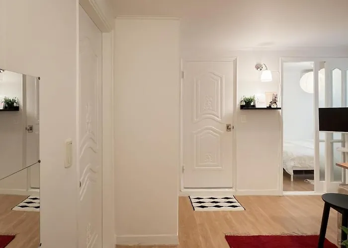 Wellness Ground 3 Bedrooms 4 Minutes To Hangang Park Near Hongdae Appartement Seoel