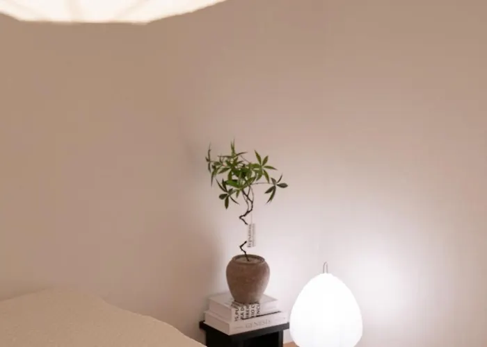 Wellness Ground 3 Bedrooms 4 Minutes To Hangang Park Near Hongdae *